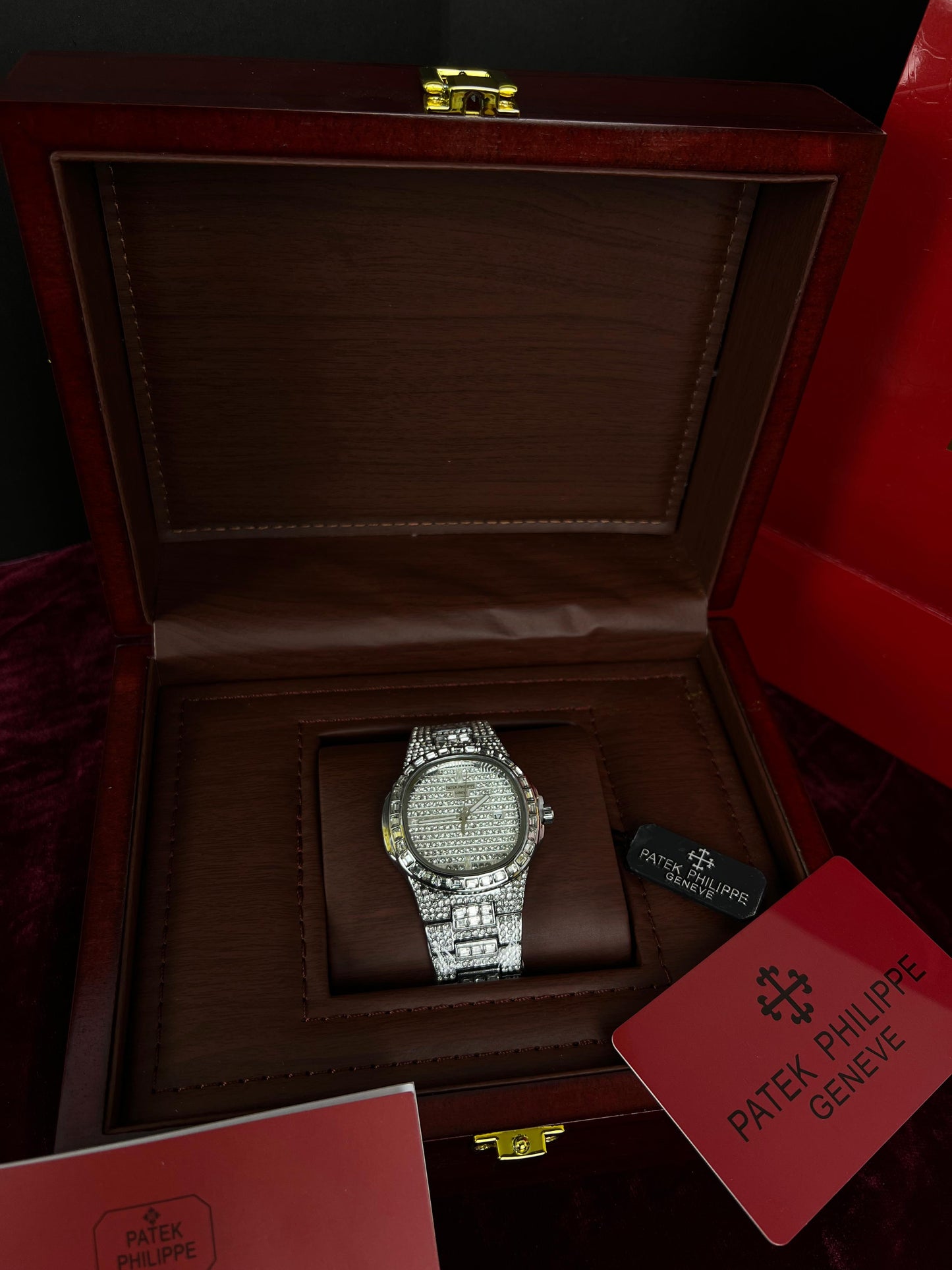 Patek Philipe White Stone