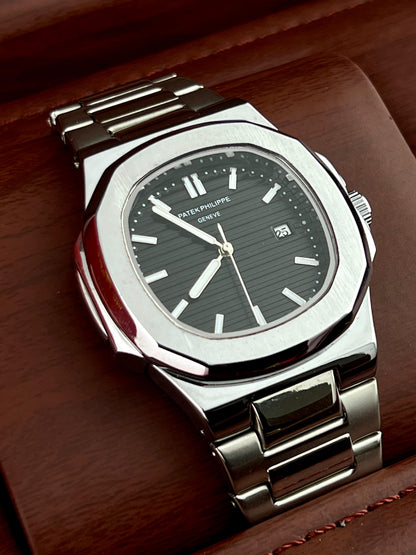 Patek Philippe Nautilus 5811